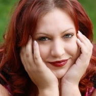 Portrait of Steph Austin, founder and lead trainer at Prima Cura Training
